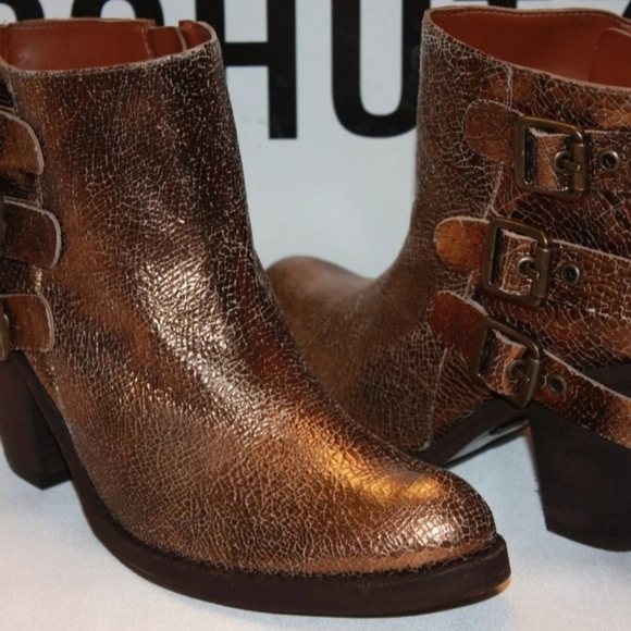 SCHUTZ Shoes - SCHUTZ Bronze Gold Crackle Leather Ankle Boots Biker Boots Western Boots 9.5